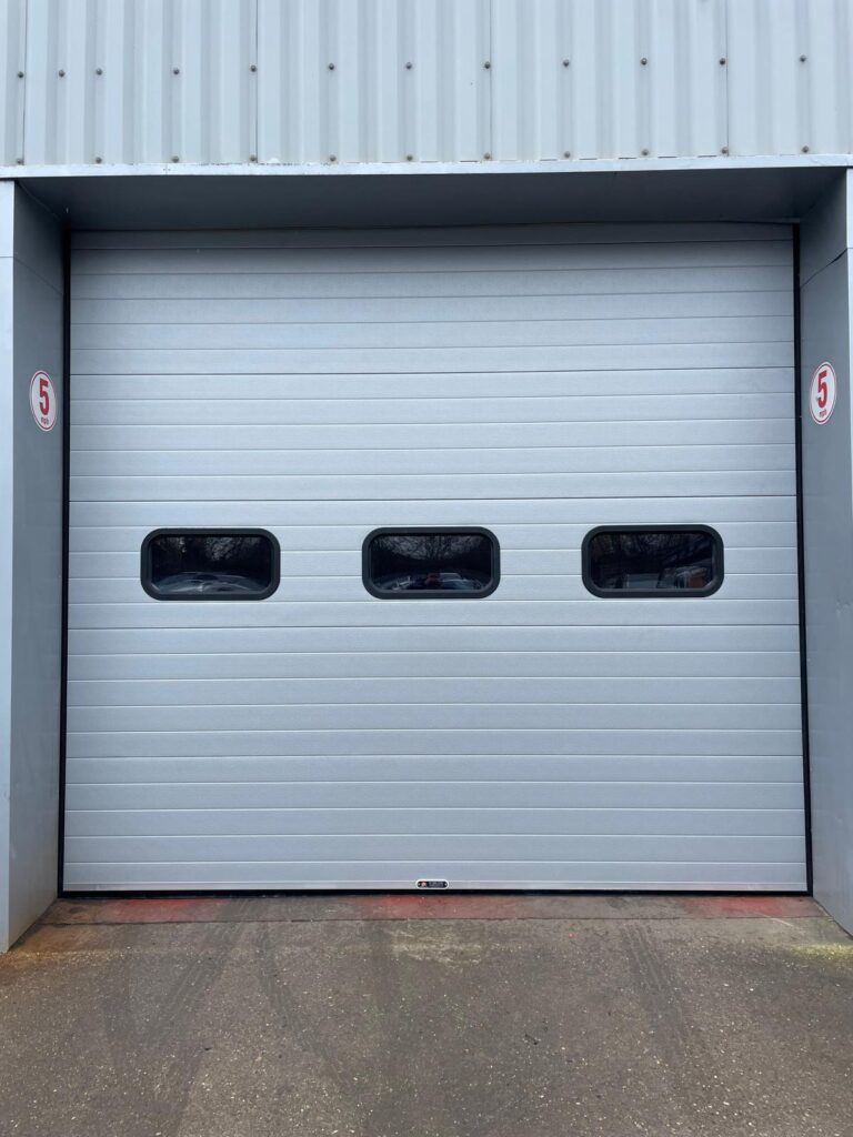 Roller Shutters 10 roller shutters 4 1